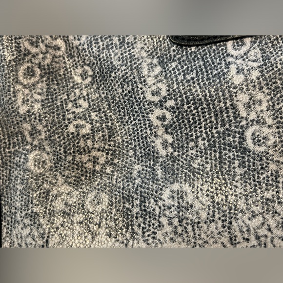 COLE HAAN CARRINGTON SATCHEL | Lizard Print / Texture | Large - Picture 4 of 17